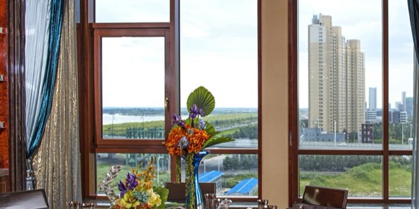 鋁包木門窗哪家好-服務標準很重要