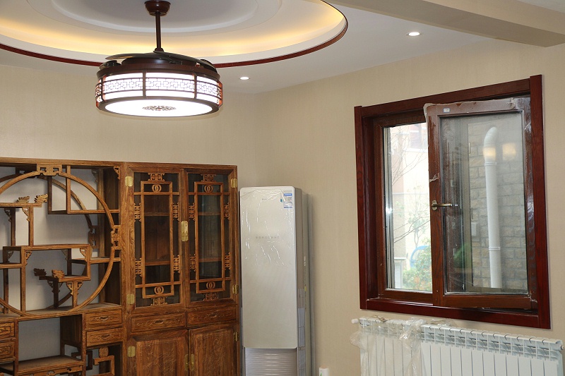 鋁包木門(mén)窗實(shí)拍