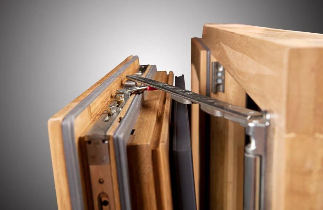 鋁包木門窗細節(jié)展示