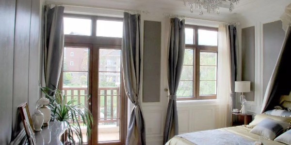 注重品質(zhì)，選優(yōu)質(zhì)鋁包木窗